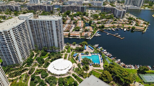 Building Photo - 500 Three Islands Boulevard