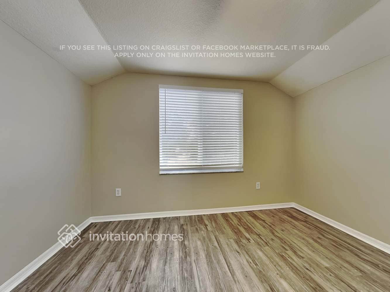 Building Photo - 4626 Carroway Dr