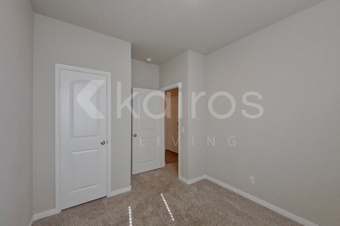 Building Photo - 900 NW 6th St