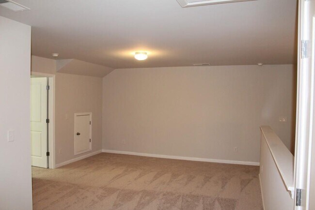 Building Photo - 5605 Warmstone Ln