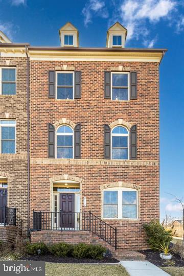 Building Photo - 9112 Kenway Ln