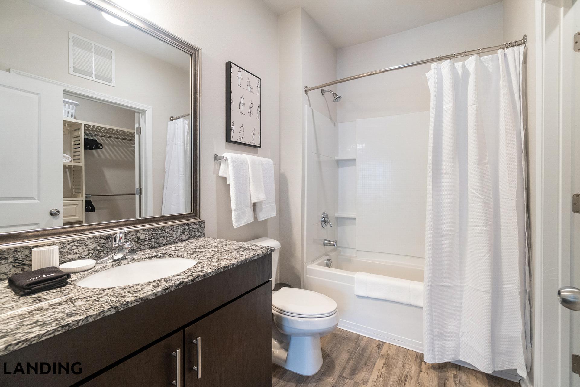 Building Photo - 655 W Mallard Creek Church Rd