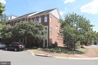 Building Photo - 43789 Water Bay Terrace