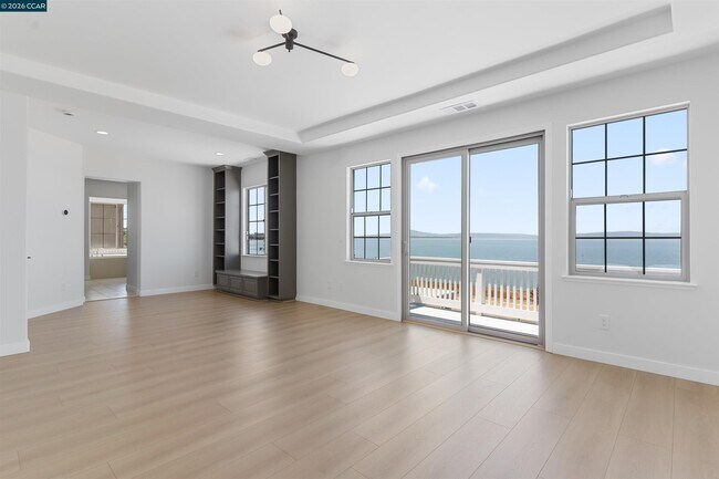 Building Photo - 1105 Rock Harbor Point