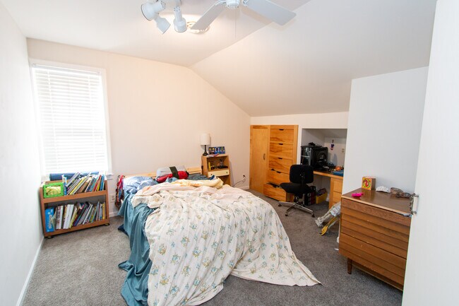 Building Photo - 1645 Kentucky St