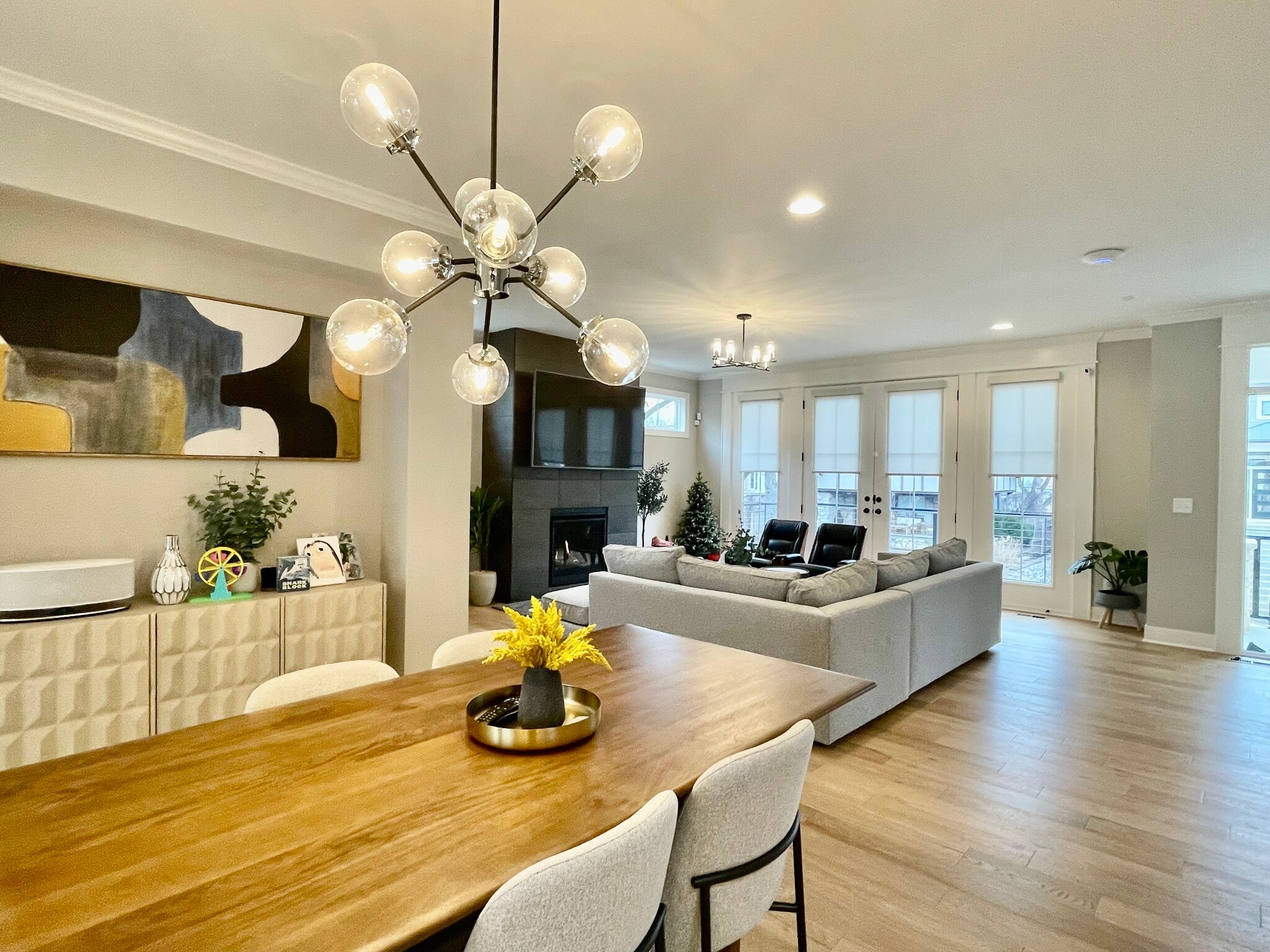 Building Photo - 717 Corbin Ter