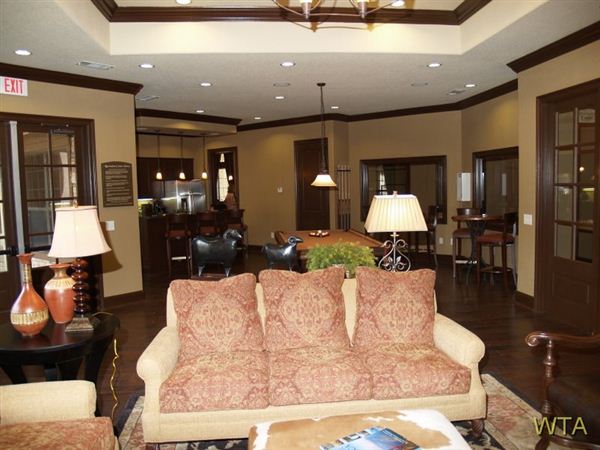 Building Photo - 13730 Ranch Road 620 N
