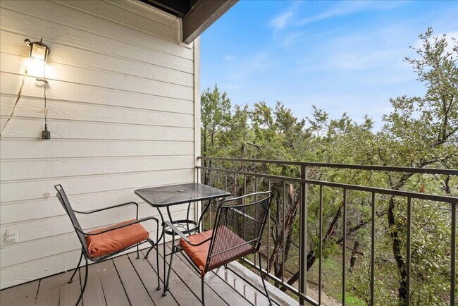 Building Photo - 6000 Shepherd Mountain Cove