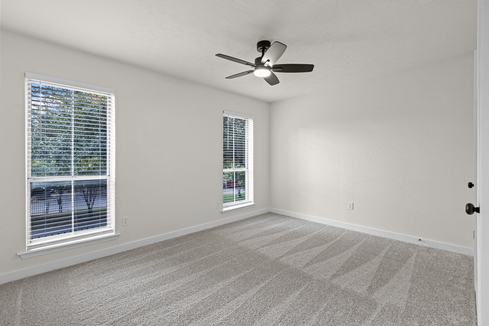 Building Photo - 7510 Holly Hill Dr