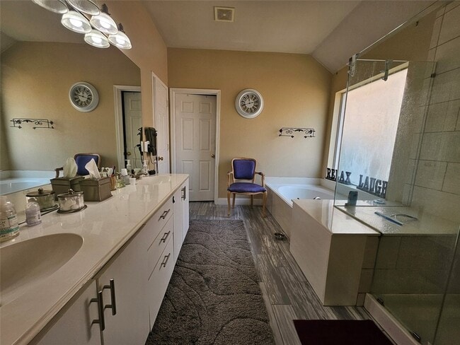 Building Photo - 2813 Gulf Breeze Ct