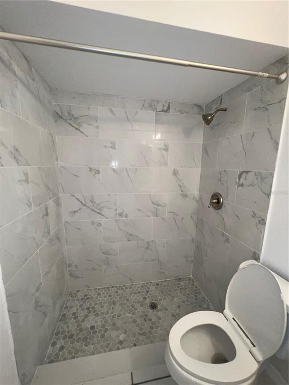 Building Photo - 3278 Jamestown St