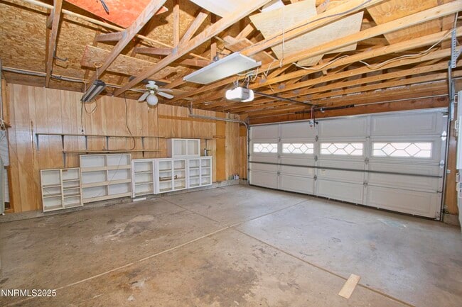 Building Photo - 1146 Glacier Dr