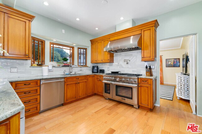 Building Photo - 3757 Lorado Way