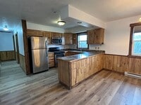 Building Photo - 253 W Main St