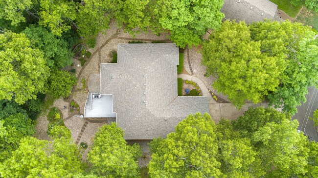 Building Photo - 4 Sibsey Cir