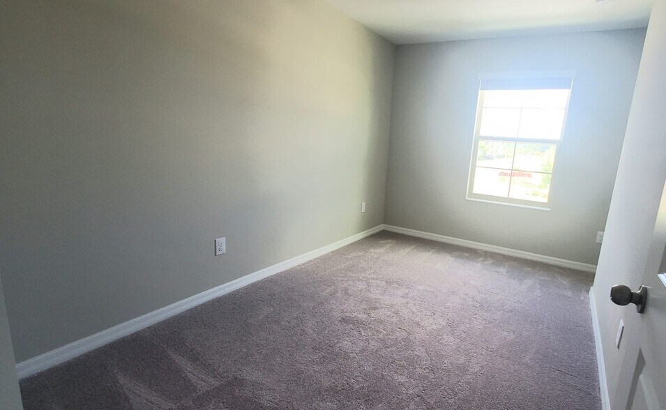 Building Photo - 3539 Bellmeade Ct