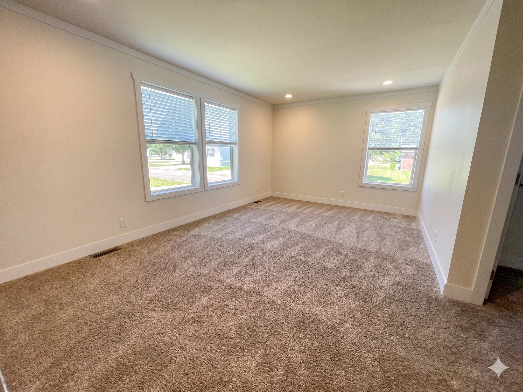 Building Photo - 30 Bellwood Dr