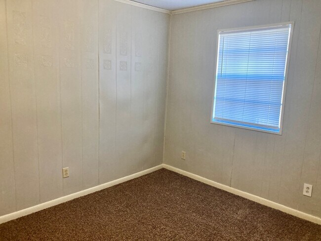 Building Photo - 117 Parkburg Rd