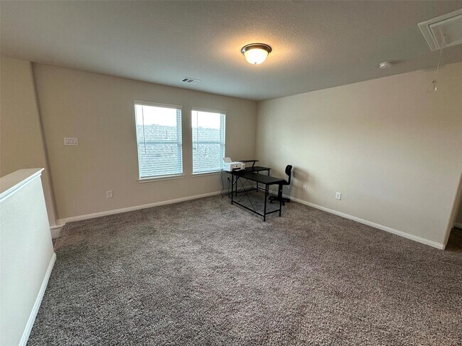 Building Photo - 7076 Silverleaf Oak St