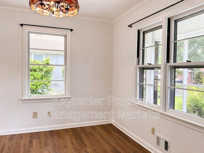Building Photo - 101 Worthington Dr