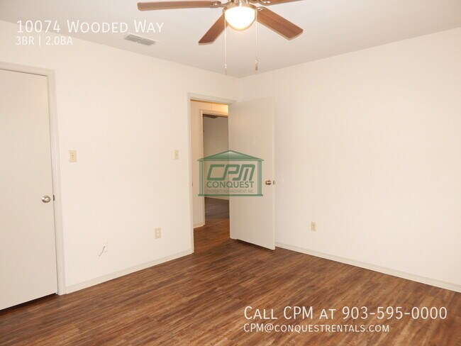 Building Photo - 10074 Wooded Way