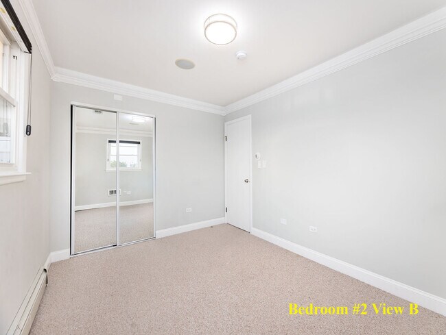 Building Photo - 8063 W Churchill Ave