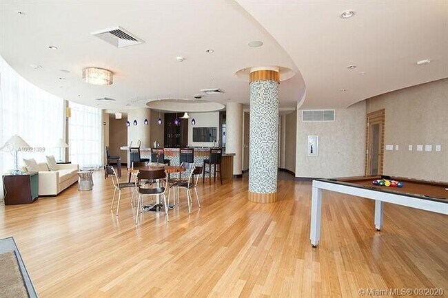 Building Photo - 244 Biscayne Blvd