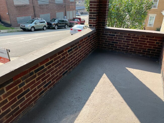 Building Photo - Available August 1, 2026; Lease will end July 27,  2027