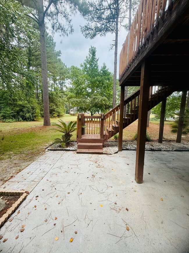 Building Photo - Copper Village Pooler