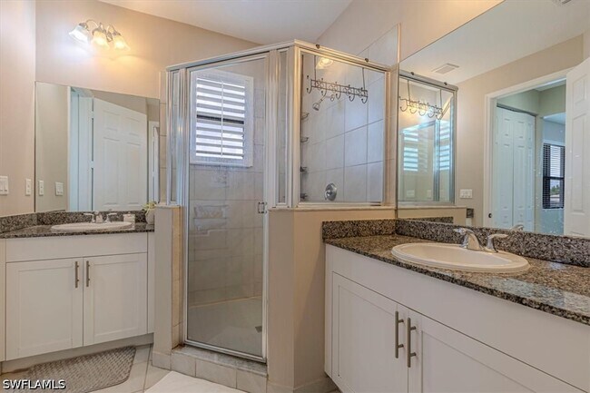 Building Photo - 8732 Madrid Cir