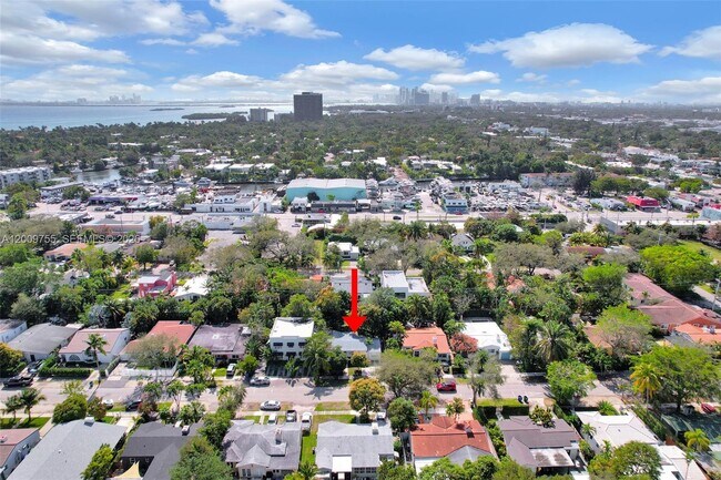 Building Photo - Northeast 81st Street, Miami, FL 33138 - 3 BR 2 BA single-family home