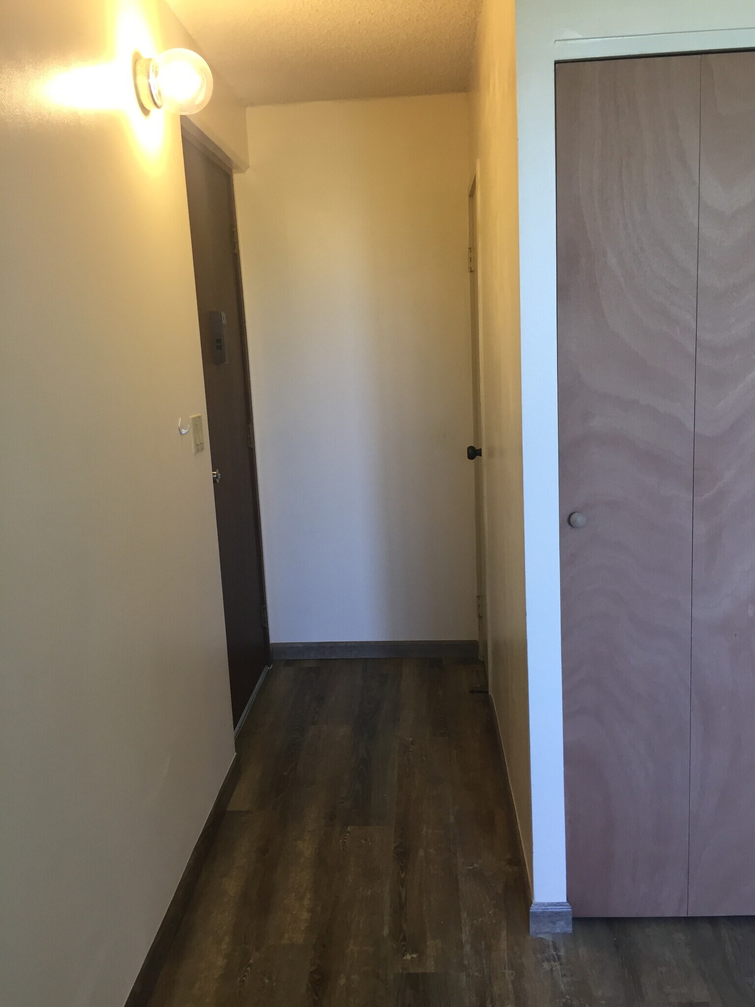 Building Photo - 1571 Piikoi St