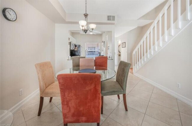 Building Photo - 1044 Woodshire Ln