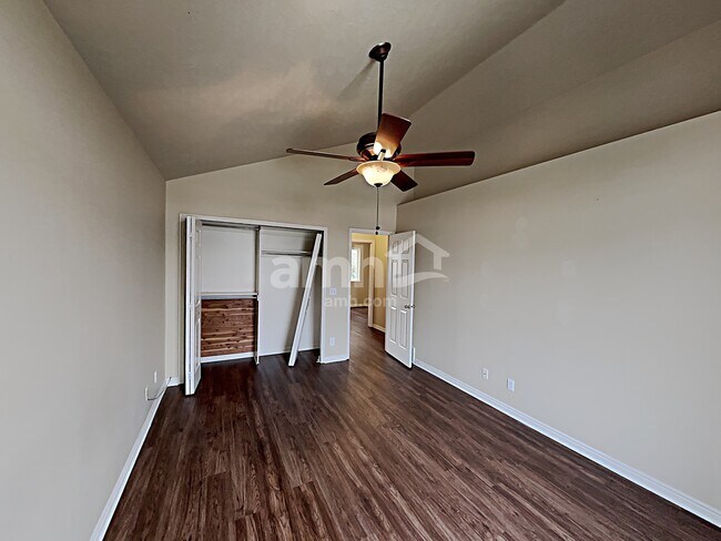 Building Photo - 1452 S 1350 W