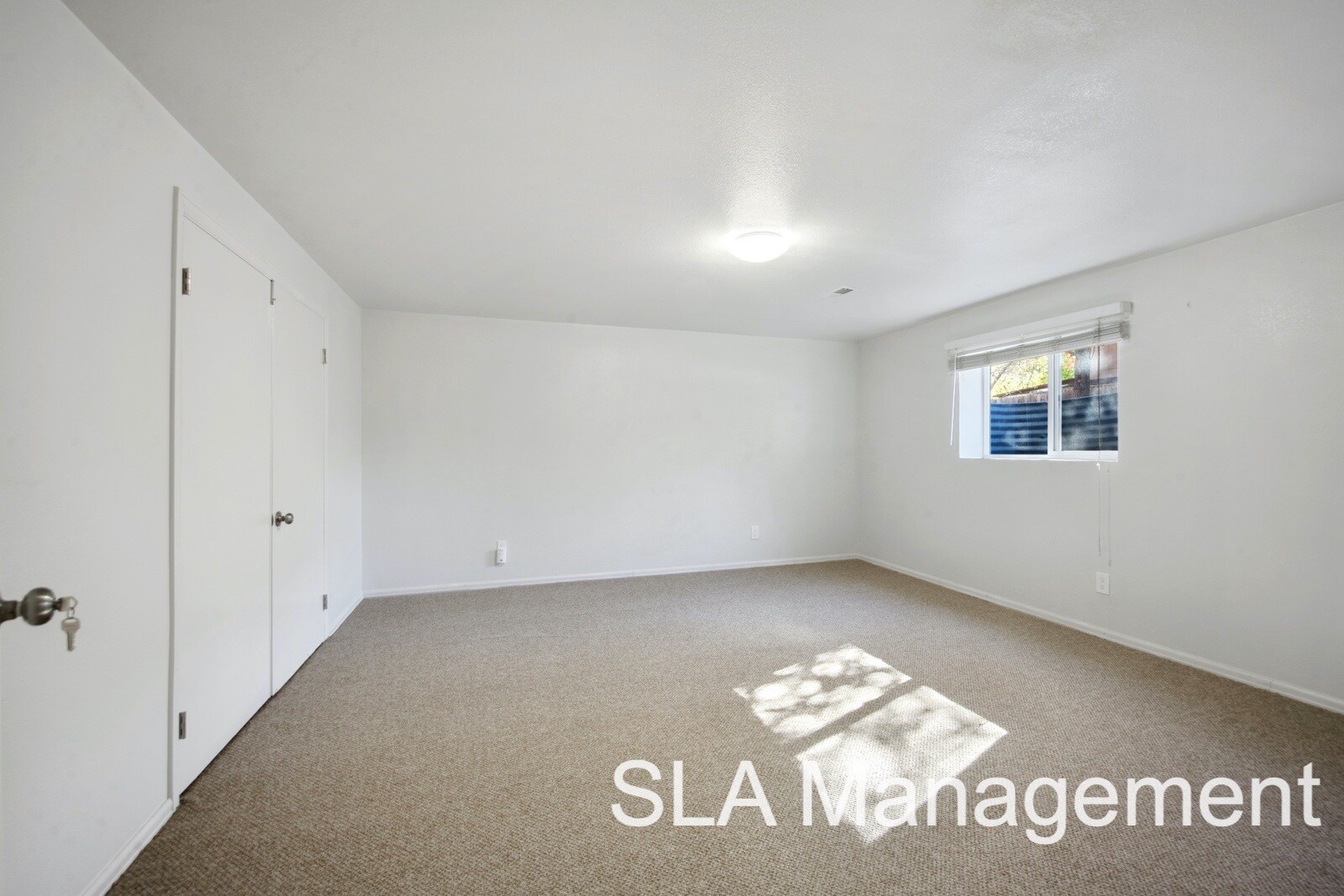 Building Photo - 1320 Vivian St