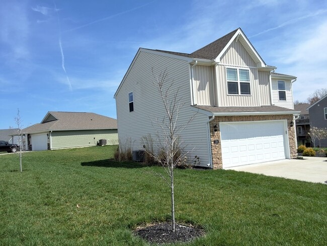 Building Photo - Beautiful Home in Elizabethtown