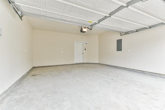 Building Photo - 10503 Marston Vineyard Dr