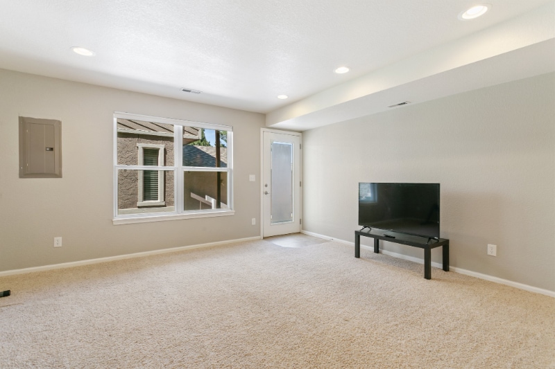 Building Photo - 3232 Hearthridge Cir