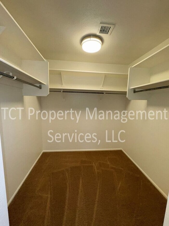 Building Photo - Corner Lot, Two Story Home in The Village of Copper Basin