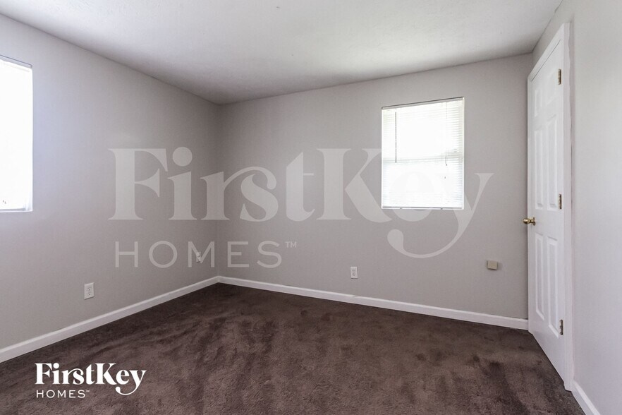 Building Photo - 10245 Nassau Ln