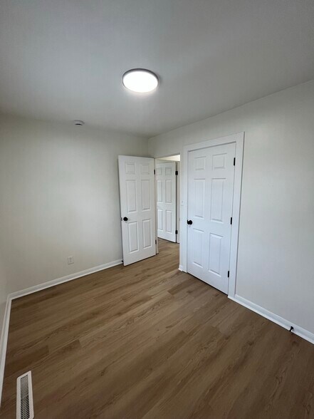 Building Photo - 2091 Penrose Dr