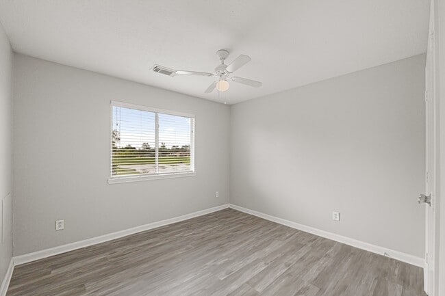 Building Photo - 2934 Cypress Island Dr
