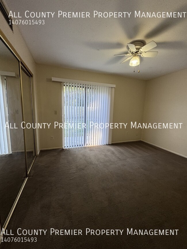 Building Photo - 201 Dovetail Ct