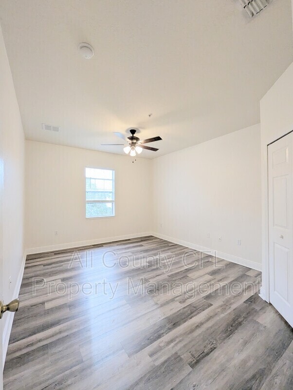 Building Photo - 303 Southern Pecan Cir