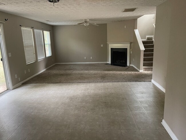 Building Photo - 5549 Sable Way