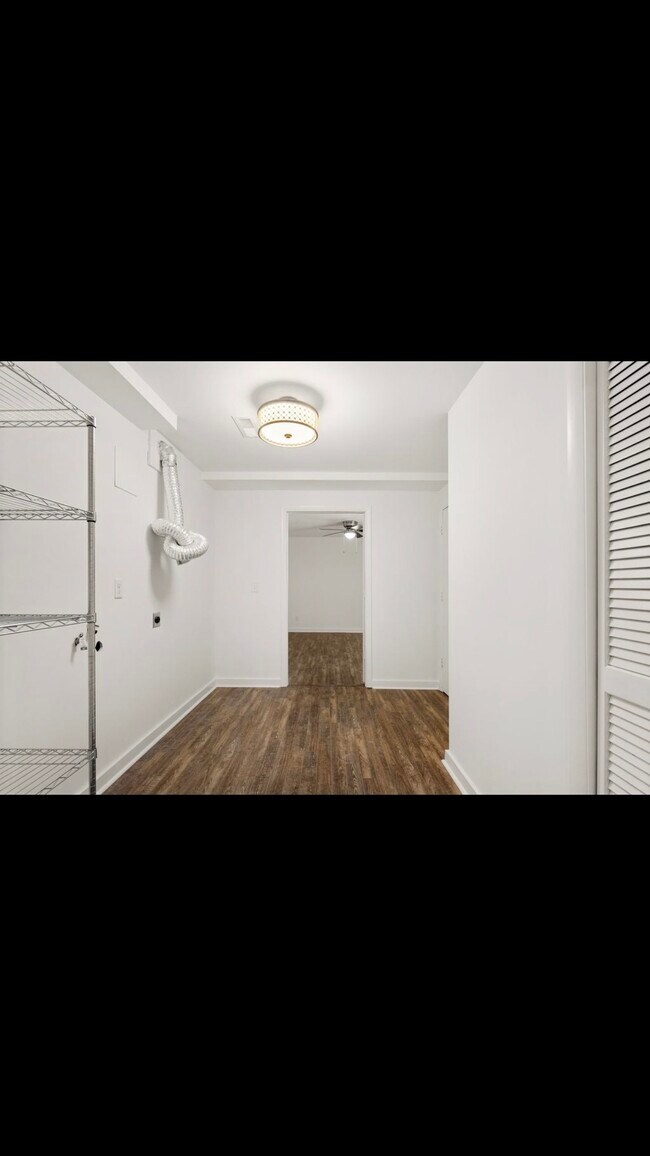 Building Photo - 5017 McLendon Dr