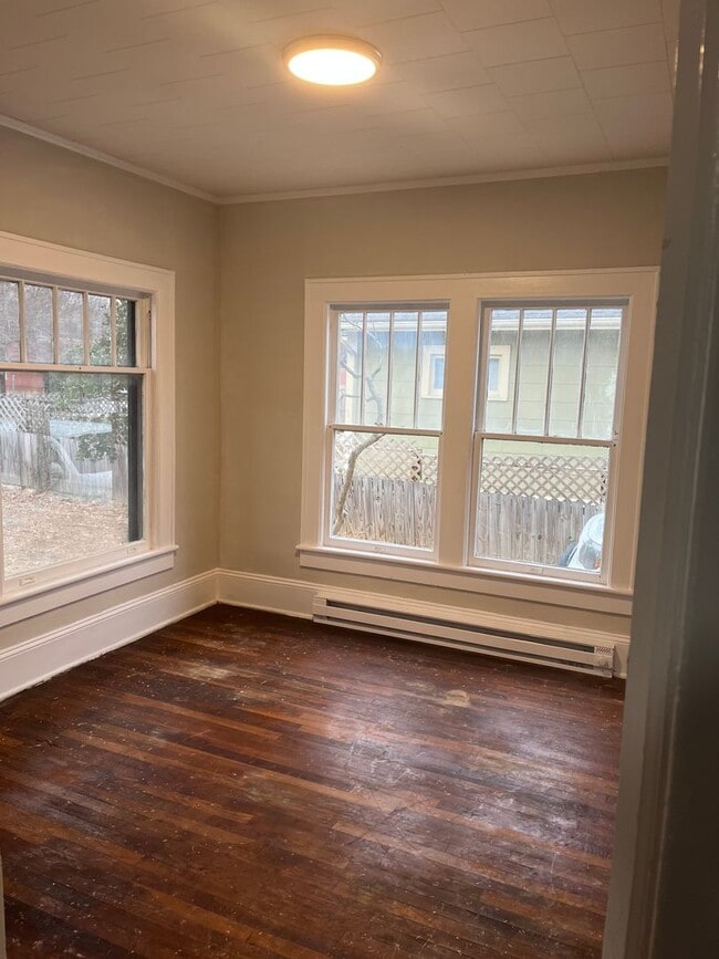 Building Photo - Available