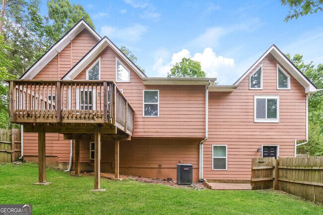 Building Photo - 45 Indian Hills Dr