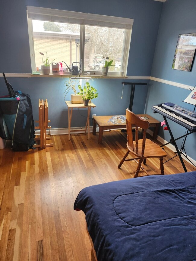 Building Photo - 830 Windmill Rd