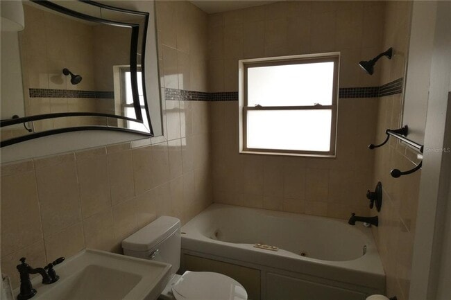 Building Photo - 8468 7th Way N